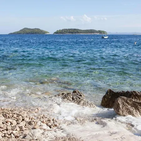 Apartment Desa Prizba